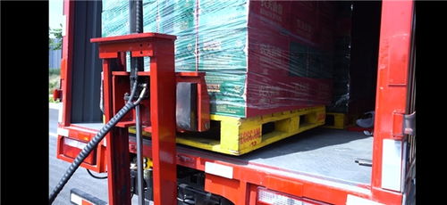 卡存广卸车宝 科技让货物装卸更轻松